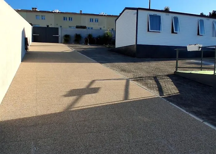 Cute House Marinho *